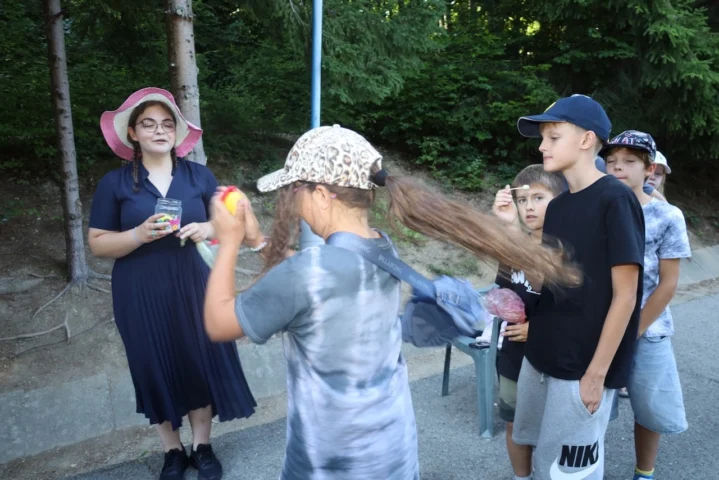 deti v letnom tábore Fantázia – 4. fantastický turnus 2026, 9. deň, Jarmok – fotka 66 z 82