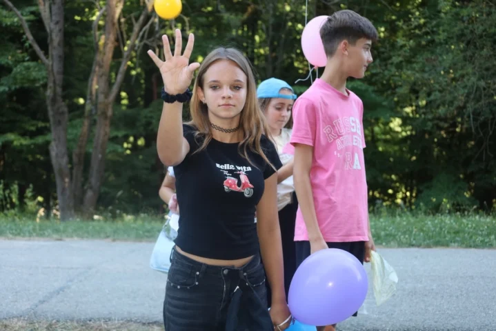 deti v letnom tábore Fantázia – 4. fantastický turnus 2026, 9. deň, Jarmok – fotka 51 z 82