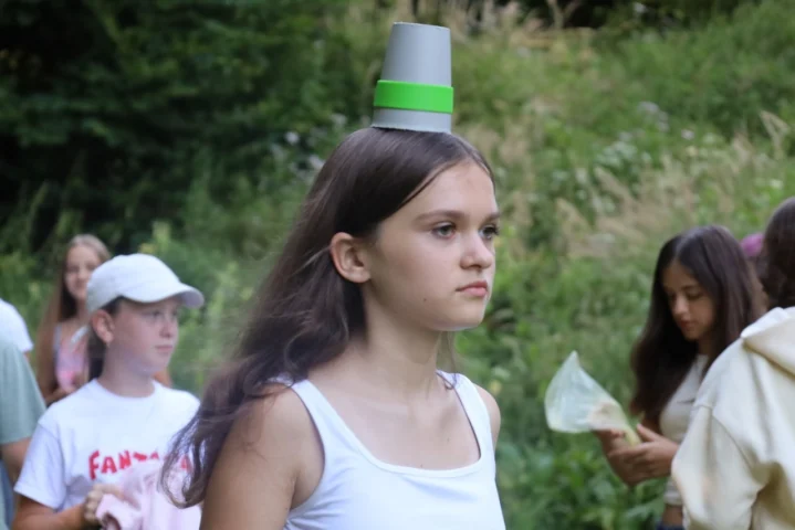 deti v letnom tábore Fantázia – 4. fantastický turnus 2026, 9. deň, Jarmok – fotka 25 z 82