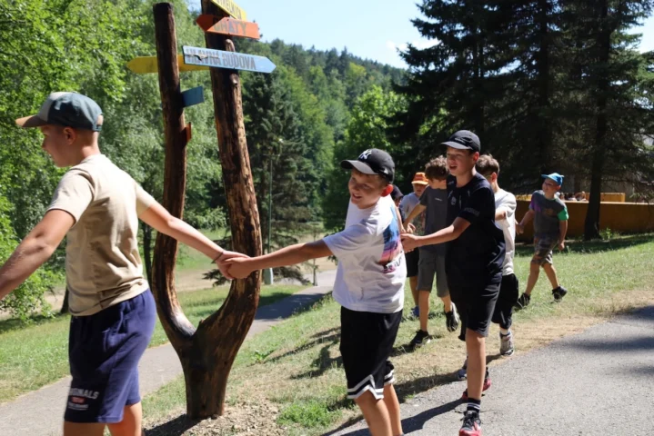 deti v letnom tábore Fantázia – 4. fantastický turnus 2026, 8. deň, Začarovaná krajina – fotka 11 z 55
