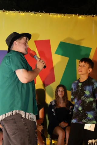 deti v letnom tábore Fantázia – 4. fantastický turnus 2026, 8. deň, Chlapec a dievča Fantázie – fotka 40 z 51
