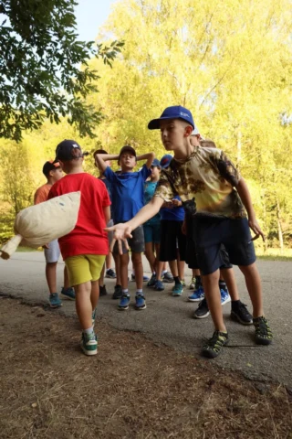 deti v letnom tábore Fantázia – 5. fantastický turnus 2026, 4. deň, Traf to! – fotka 56 z 113
