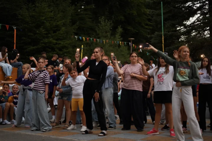 deti v letnom tábore Fantázia – 5. fantastický turnus 2026, 4. deň, Fantázia má talent – fotka 46 z 89