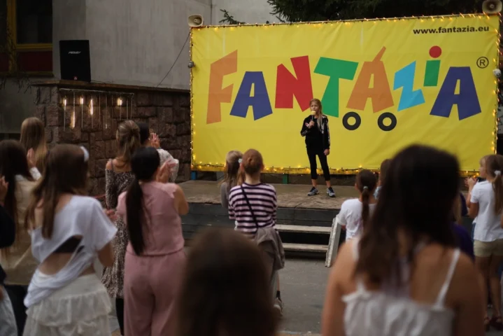 deti v letnom tábore Fantázia – 5. fantastický turnus 2026, 4. deň, Fantázia má talent – fotka 33 z 89