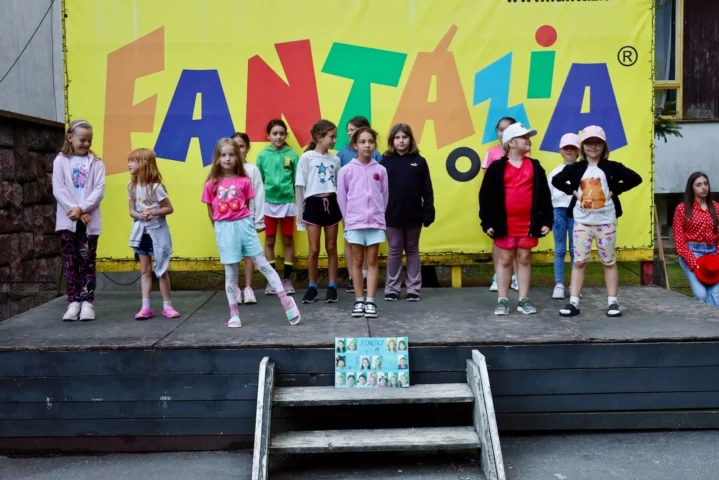 deti v letnom tábore Fantázia – 1. fantastický turnus 2026, 2. deň, Klobúkovácia – fotka 29 z 90