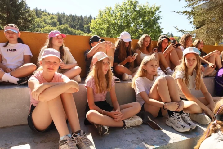 deti v letnom tábore Fantázia – 5. fantastický turnus 2026, 4. deň, Fantastické kluby dopoludnia – fotka 7 z 102