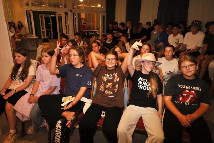deti v letnom tábore Fantázia – 5. fantastický turnus 2026, 6. deň, Gala – fotka 25 z 78