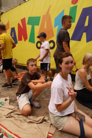 deti v letnom tábore Fantázia – 5. fantastický turnus 2026, 6. deň, Podnikanie – fotka 116 z 127