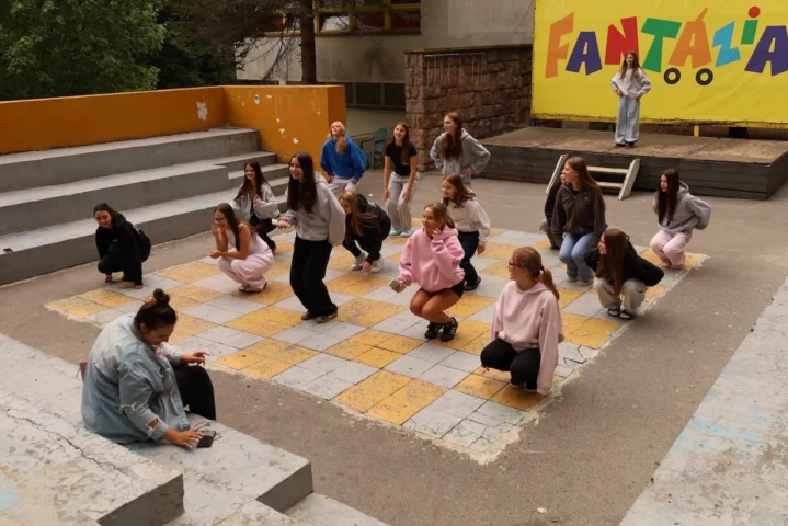 deti v letnom tábore Fantázia – 5. fantastický turnus 2026, 7. deň, Príprava na festival – fotka 20 z 58
