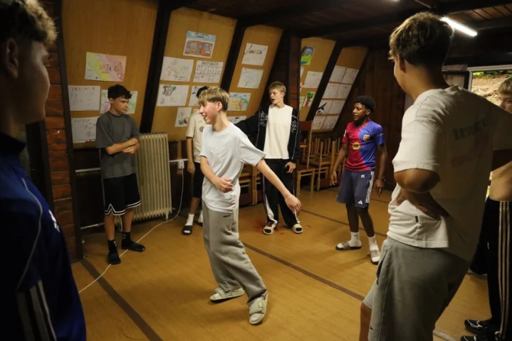 deti v letnom tábore Fantázia – 5. fantastický turnus 2026, 7. deň, Príprava na festival – fotka 44 z 58