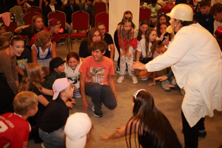 deti v letnom tábore Fantázia – 5. fantastický turnus 2026, 7. deň, Hudobný festival – fotka 3 z 140