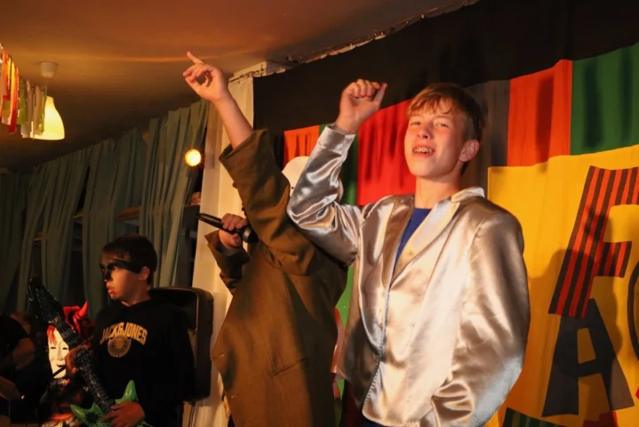 deti v letnom tábore Fantázia – 5. fantastický turnus 2026, 7. deň, Hudobný festival – fotka 120 z 140