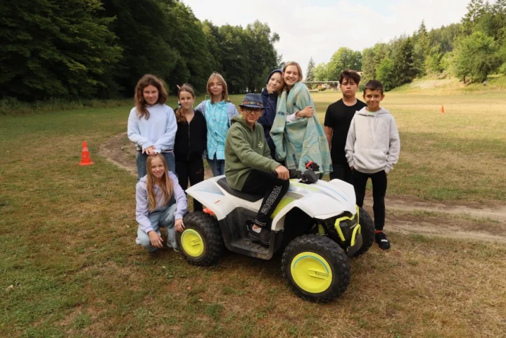 deti v letnom tábore Fantázia – 5. fantastický turnus 2026, 7. deň, Fantastické kluby dopoludnia – fotka 42 z 130