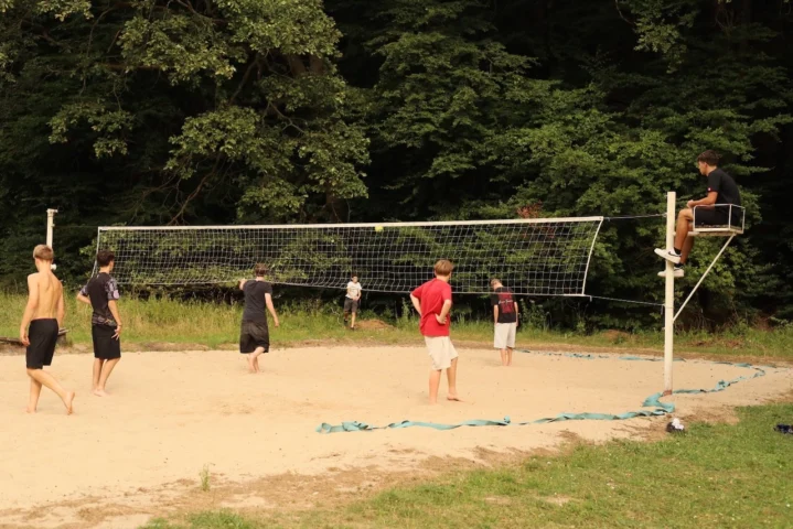deti v letnom tábore Fantázia – 5. fantastický turnus 2026, 5. deň, Fantastické kluby popoludní – fotka 33 z 76