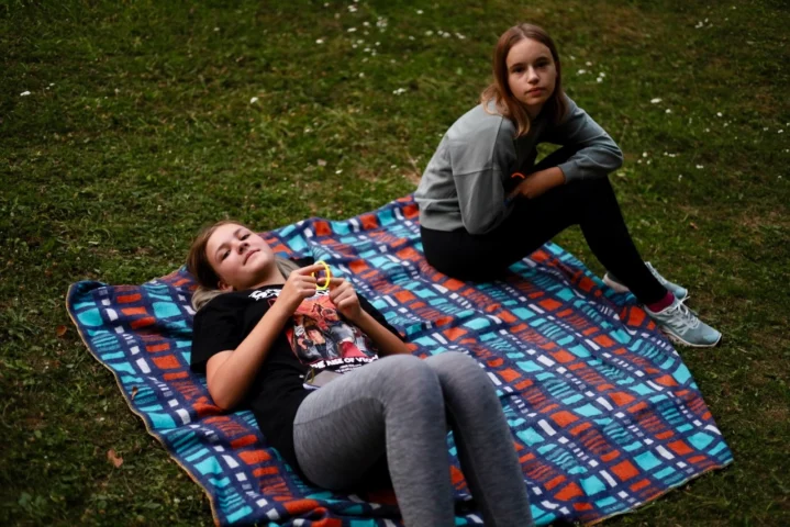 deti v letnom tábore Fantázia – 5. fantastický turnus 2026, 5. deň, Opekačka – fotka 15 z 54