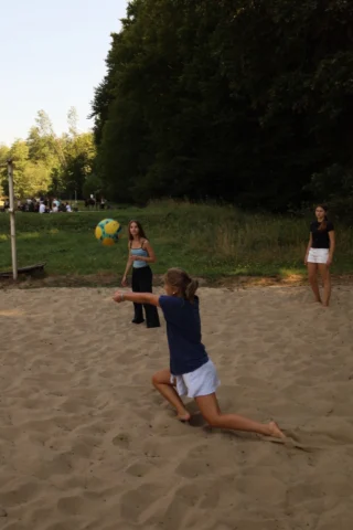 deti v letnom tábore Fantázia – 5. fantastický turnus 2026, 5. deň, Fantastické kluby dopoludnia – fotka 43 z 116