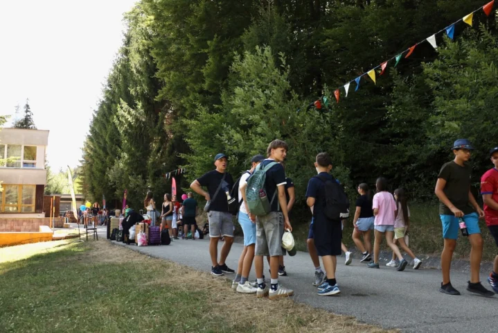 deti v letnom tábore Fantázia – 5. fantastický turnus 2026, 1. deň, Príchod – fotka 97 z 126