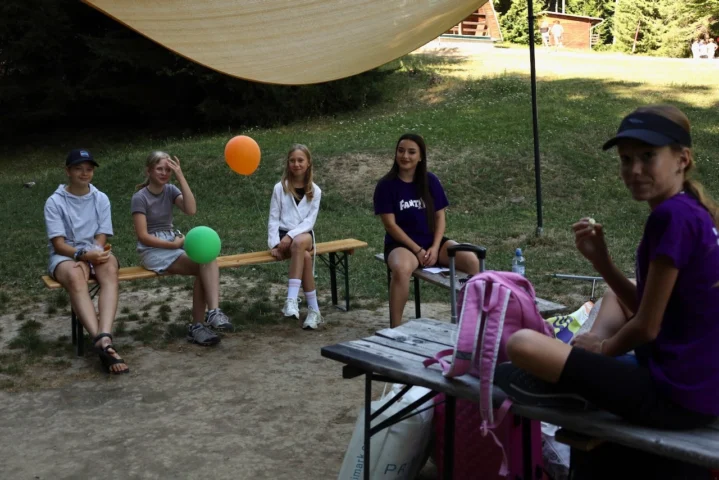 deti v letnom tábore Fantázia – 5. fantastický turnus 2026, 1. deň, Príchod – fotka 100 z 126