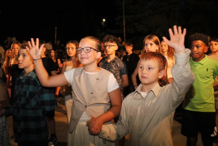 deti v letnom tábore Fantázia – 5. fantastický turnus 2026, 3. deň, Let's dance – fotka 97 z 127