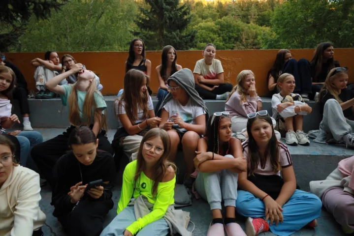 deti v letnom tábore Fantázia – 5. fantastický turnus 2026, 3. deň, Let's dance – fotka 21 z 127