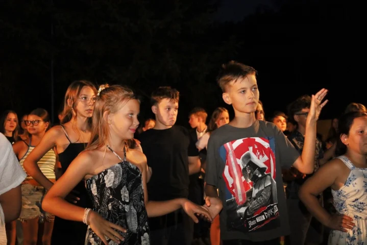 deti v letnom tábore Fantázia – 5. fantastický turnus 2026, 3. deň, Let's dance – fotka 95 z 127