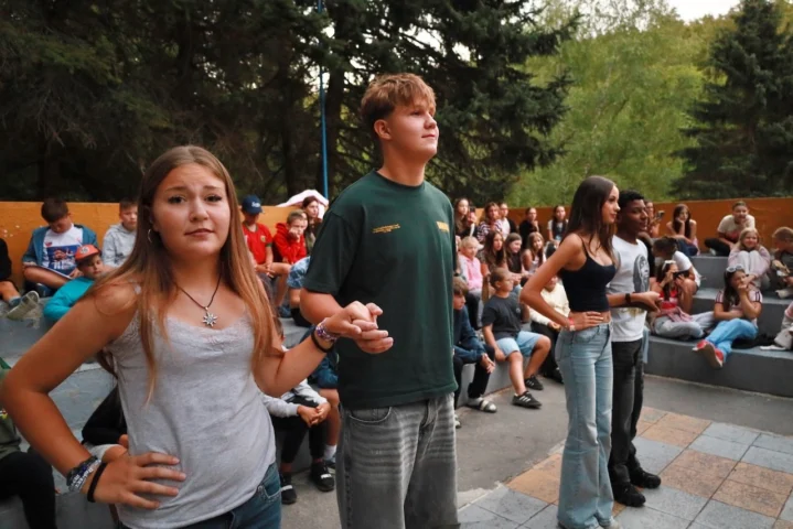 deti v letnom tábore Fantázia – 5. fantastický turnus 2026, 3. deň, Let's dance – fotka 35 z 127