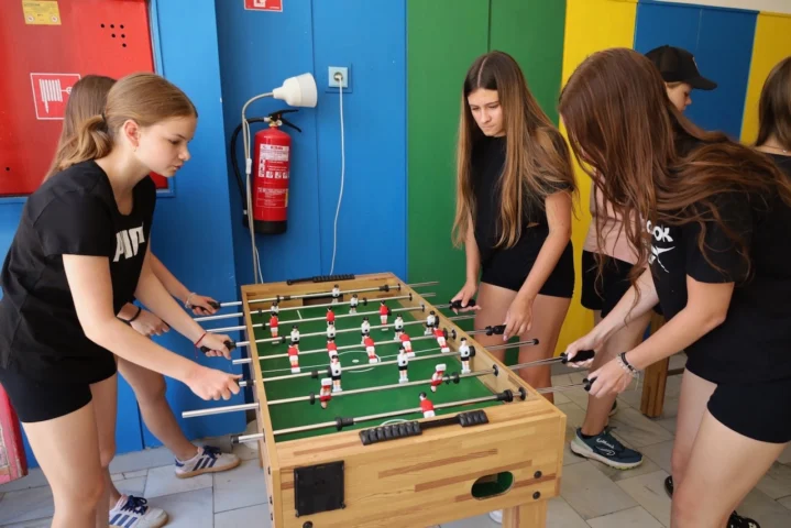 deti v letnom tábore Fantázia – 5. fantastický turnus 2026, 3. deň, Športové hry a turnaje – fotka 14 z 86
