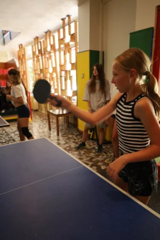 deti v letnom tábore Fantázia – 5. fantastický turnus 2026, 3. deň, Športové hry a turnaje – fotka 28 z 86