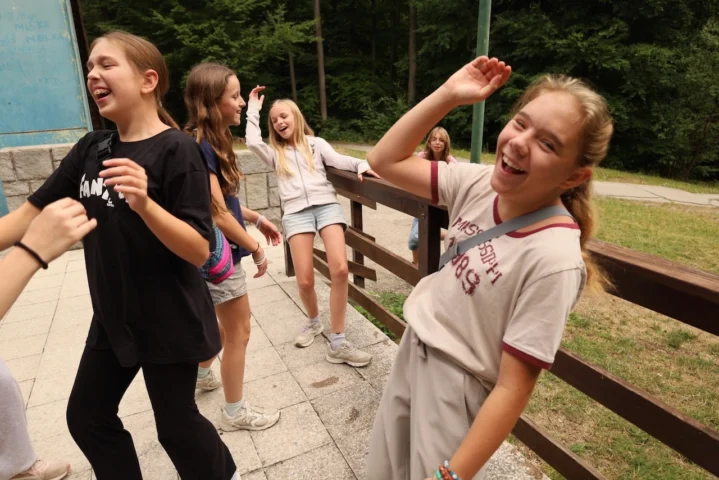 deti v letnom tábore Fantázia – 5. fantastický turnus 2026, 8. deň, Začarovaná krajina – fotka 5 z 101