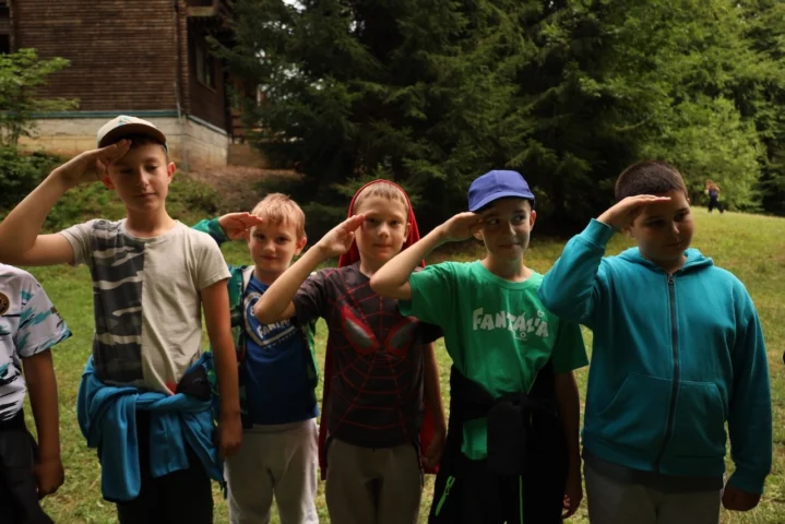 deti v letnom tábore Fantázia – 5. fantastický turnus 2026, 8. deň, Začarovaná krajina – fotka 40 z 101