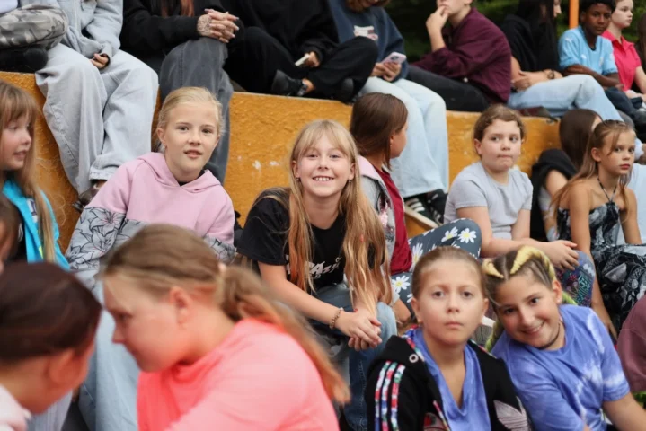 deti v letnom tábore Fantázia – 5. fantastický turnus 2026, 8. deň, Chlapec a dievča Fantázia – fotka 17 z 94