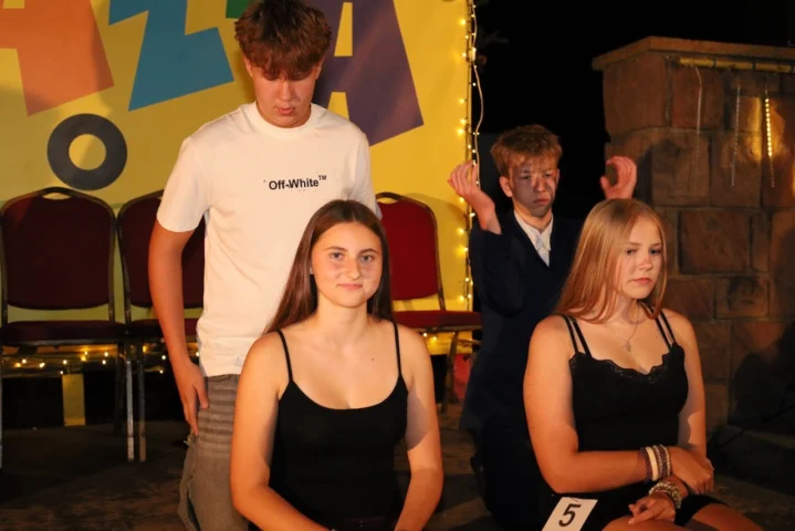 deti v letnom tábore Fantázia – 5. fantastický turnus 2026, 8. deň, Chlapec a dievča Fantázia – fotka 48 z 94