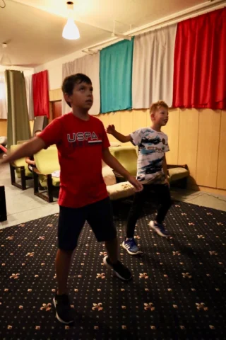 deti v letnom tábore Fantázia – 5. fantastický turnus 2026, 8. deň, Fantastické kluby popoludní – fotka 69 z 86