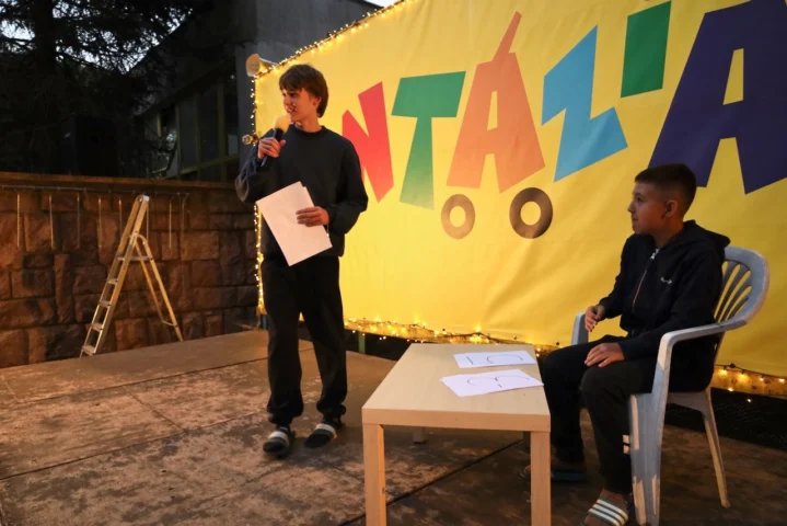 deti v letnom tábore Fantázia – 5. fantastický turnus 2026, 2. deň, Slávnostná klobúkovácia – fotka 69 z 87