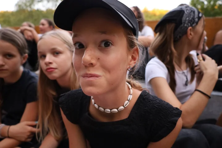 deti v letnom tábore Fantázia – 5. fantastický turnus 2026, 2. deň, Slávnostná klobúkovácia – fotka 19 z 87
