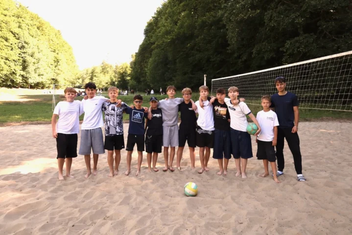 deti v letnom tábore Fantázia – 5. fantastický turnus 2026, 2. deň, Fantastické kluby dopoludnia – fotka 42 z 137
