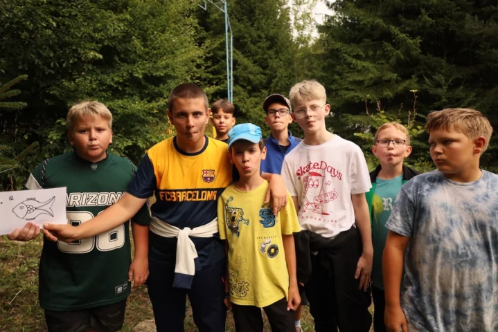 deti v letnom tábore Fantázia – 6. fantastický turnus 2026, 4. deň, Tajomstvo lesa – fotka 27 z 54