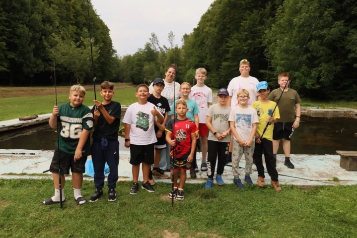 deti v letnom tábore Fantázia – 6. fantastický turnus 2026, 4. deň, Fantastické kluby popoludní – fotka 53 z 102