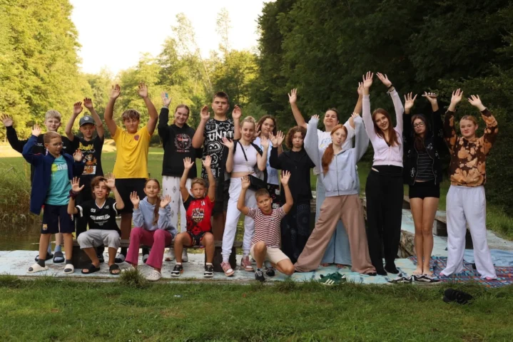 deti v letnom tábore Fantázia – 6. fantastický turnus 2026, 4. deň, Fantastické kluby dopoludnia – fotka 57 z 114