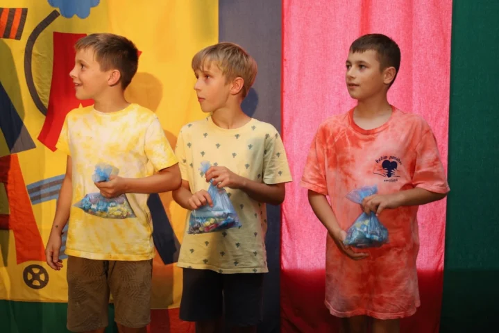 deti v letnom tábore Fantázia – 1. fantastický turnus 2026, 7. deň, Rozlúčka – fotka 2 z 127