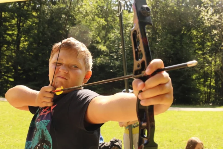 deti v letnom tábore Fantázia – 6. fantastický turnus 2026, 2. deň, Fantastické kluby dopoludnia – fotka 47 z 141
