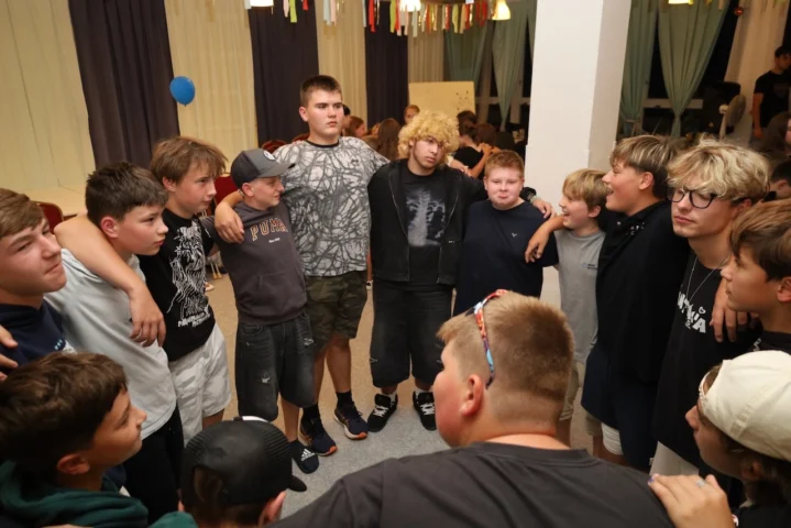 deti v letnom tábore Fantázia – 6. fantastický turnus 2026, 7. deň, Rozlúčka – fotka 95 z 133
