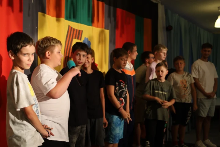 deti v letnom tábore Fantázia – 6. fantastický turnus 2026, 7. deň, Rozlúčka – fotka 40 z 133