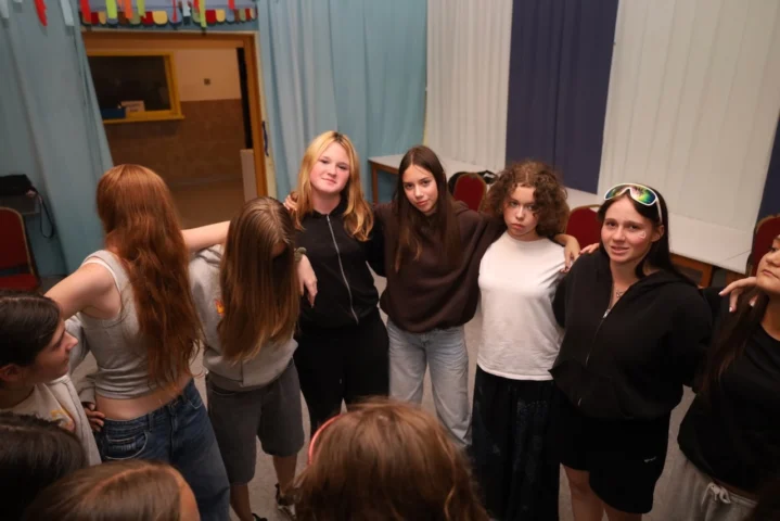 deti v letnom tábore Fantázia – 6. fantastický turnus 2026, 7. deň, Rozlúčka – fotka 94 z 133