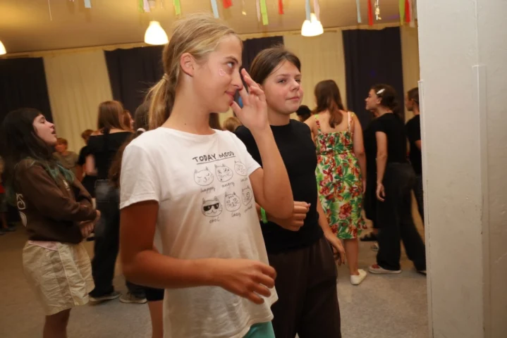 deti v letnom tábore Fantázia – 6. fantastický turnus 2026, 7. deň, Rozlúčka – fotka 117 z 133