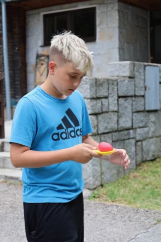 deti v letnom tábore Fantázia – 1. fantastický turnus 2026, 7. deň, Fantastický jarmok – fotka 87 z 133