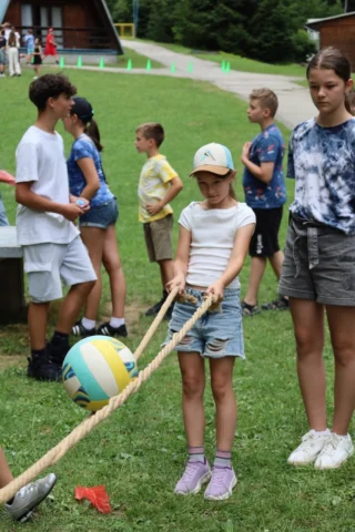 deti v letnom tábore Fantázia – 1. fantastický turnus 2026, 7. deň, Fantastický jarmok – fotka 81 z 133