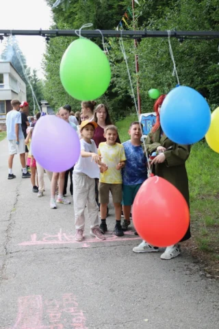 deti v letnom tábore Fantázia – 1. fantastický turnus 2026, 7. deň, Fantastický jarmok – fotka 78 z 133
