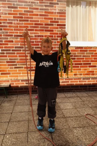 deti v letnom tábore Fantázia – 6. fantastický turnus 2026, 7. deň, Fantastické kluby dopoludnia – fotka 62 z 109