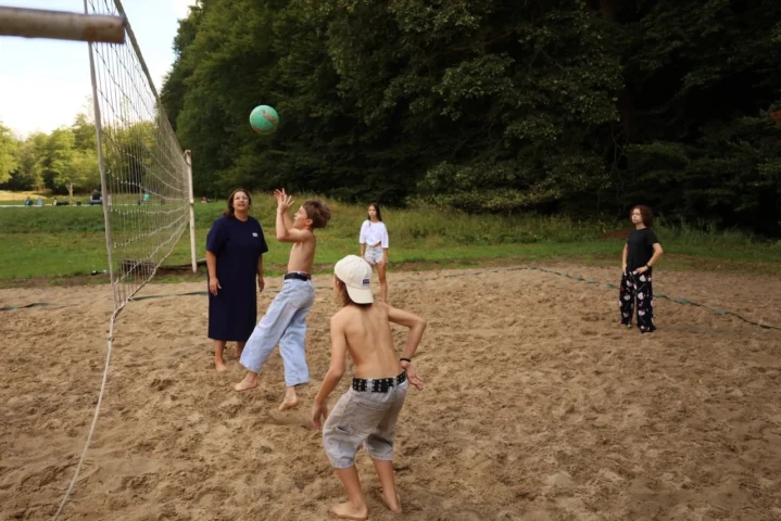 deti v letnom tábore Fantázia – 6. fantastický turnus 2026, 7. deň, Fantastické kluby dopoludnia – fotka 43 z 109